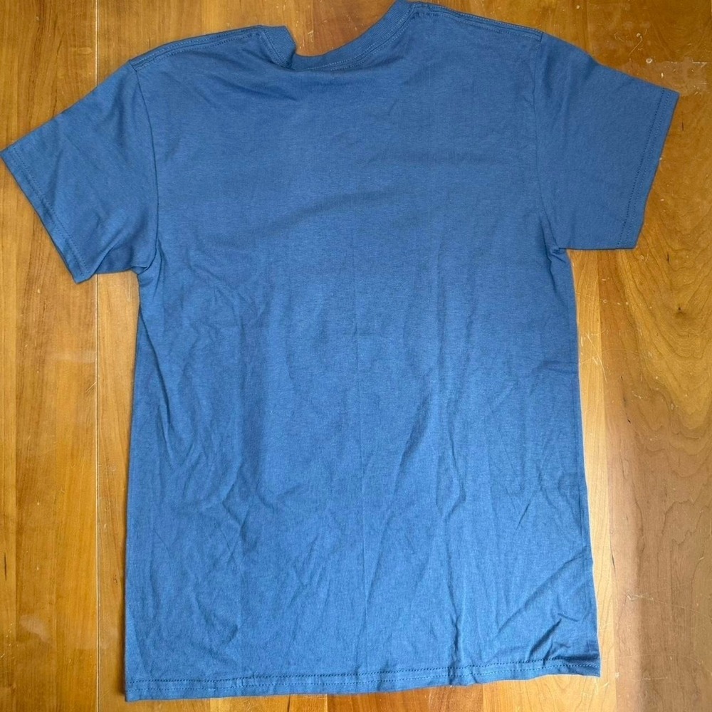 Love‎ Tribe Sanrio Gudetama Going Home Graphic Tee Indigo Blue XL NWT - Picture 2 of 3